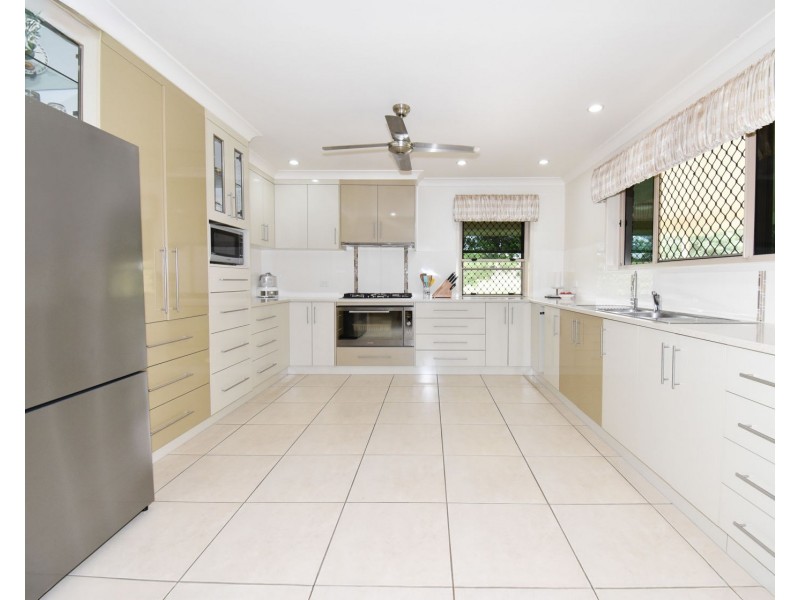10 Brangus Court, Kuttabul QLD 4741