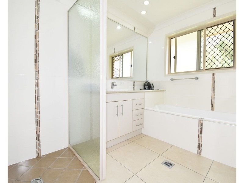 10 Brangus Court, Kuttabul QLD 4741