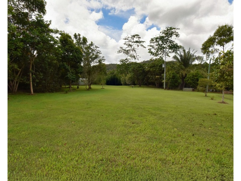 10 Brangus Court, Kuttabul QLD 4741