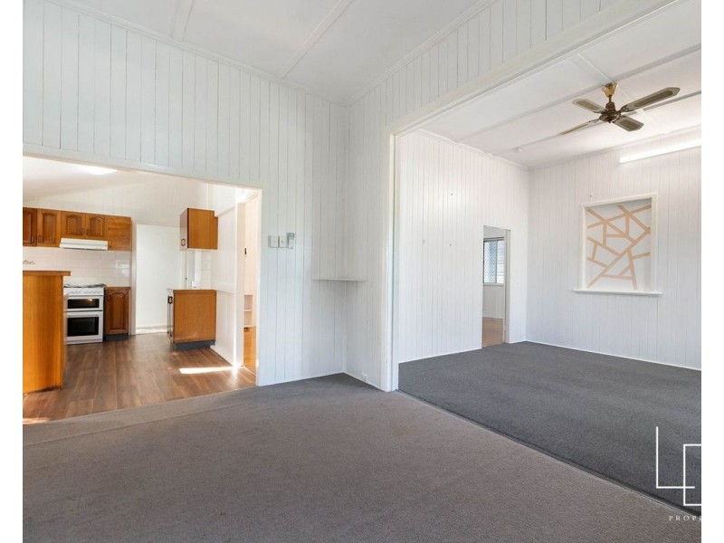 16 Pirie Street, South Mackay QLD 4740