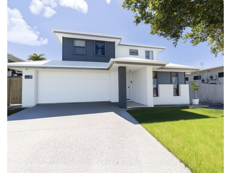 49 Douglas Crescent, Rural View QLD 4740