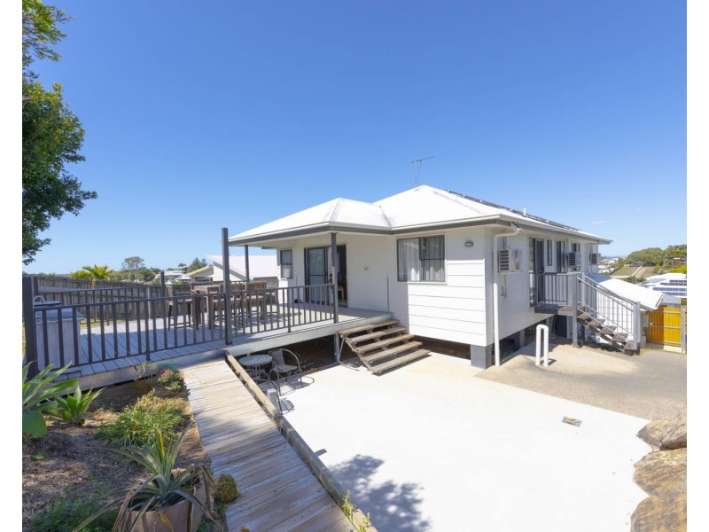 49 Douglas Crescent, Rural View QLD 4740