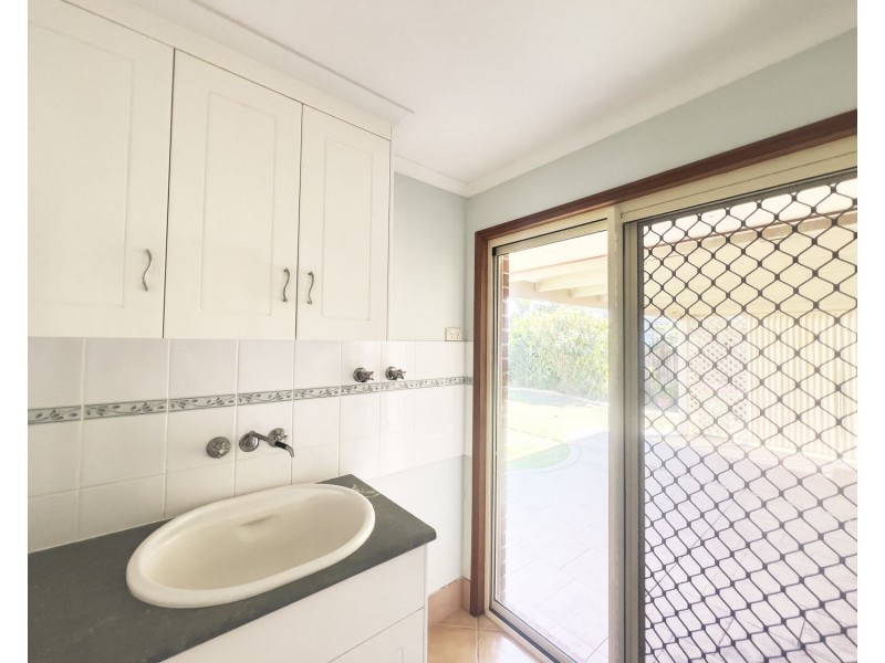 2 Moore Street, Mackay QLD 4740