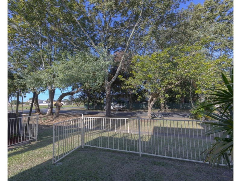 2 Moore Street, Mackay QLD 4740