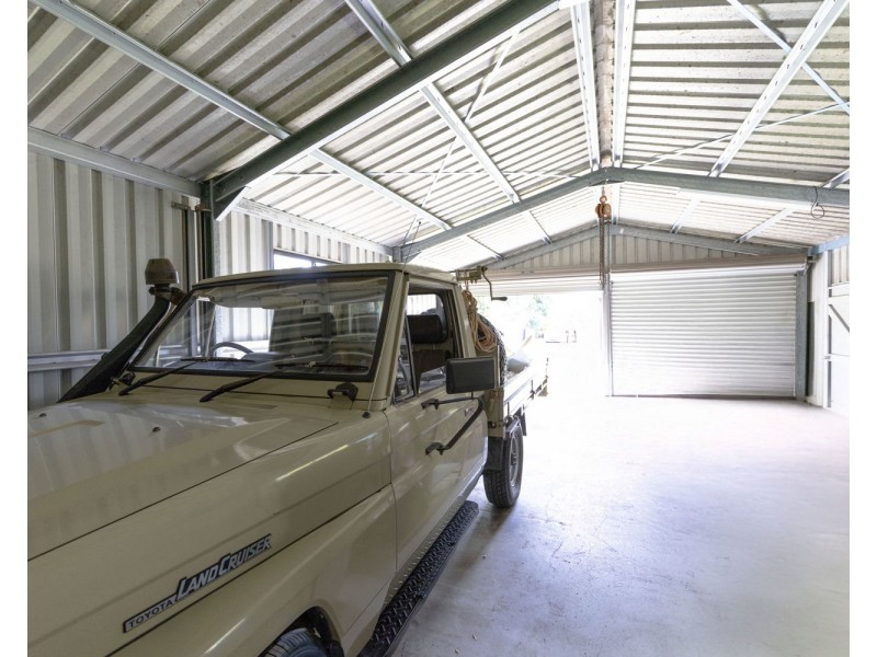 9 Hossack Court, Glenella QLD 4740