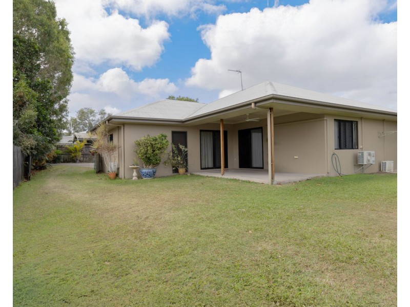 9 Hossack Court, Glenella QLD 4740