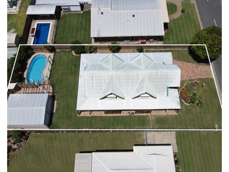 16 LOCHMABEN COURT, Beaconsfield QLD 4740