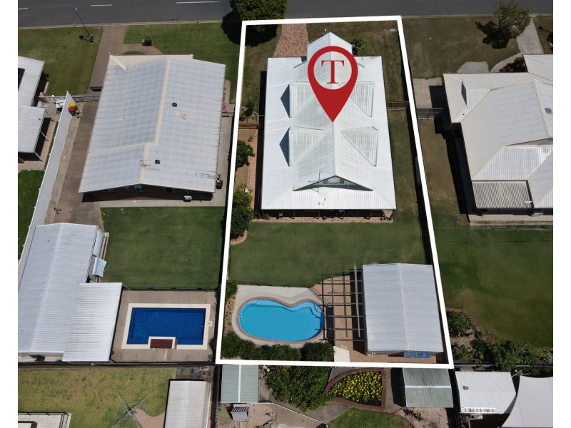 16 LOCHMABEN COURT, Beaconsfield QLD 4740