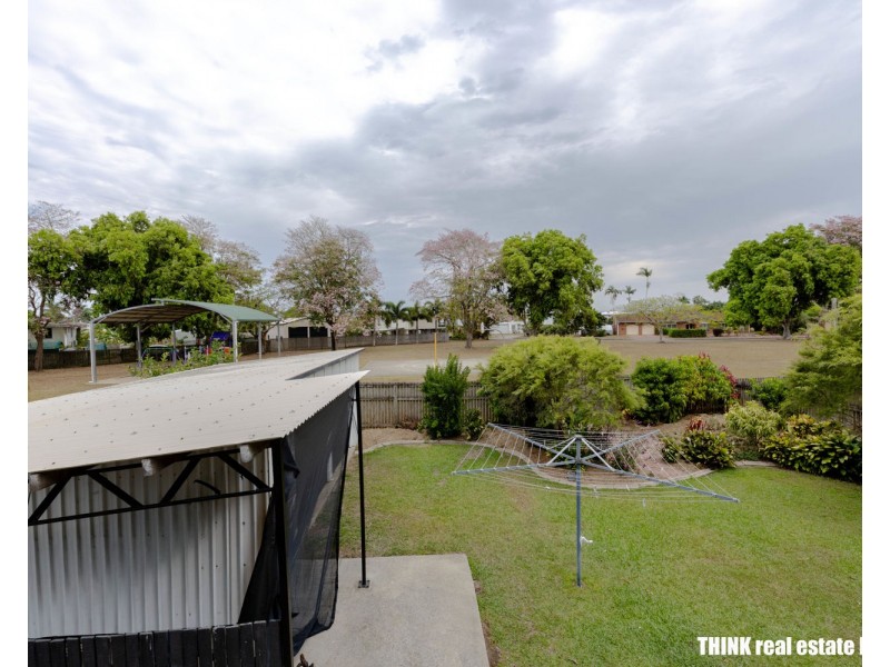 8 Hastings Street, Ooralea QLD 4740