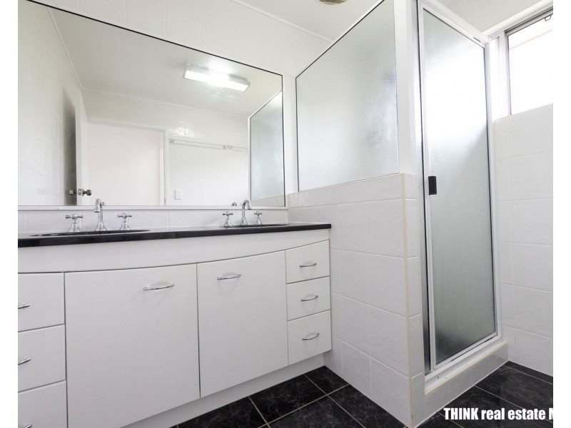 8 Hastings Street, Ooralea QLD 4740
