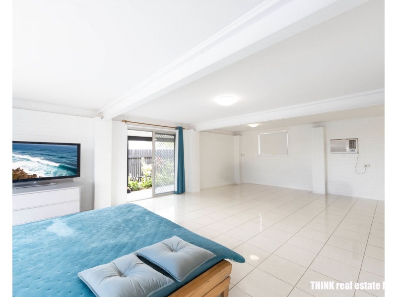 8 Hastings Street, Ooralea QLD 4740