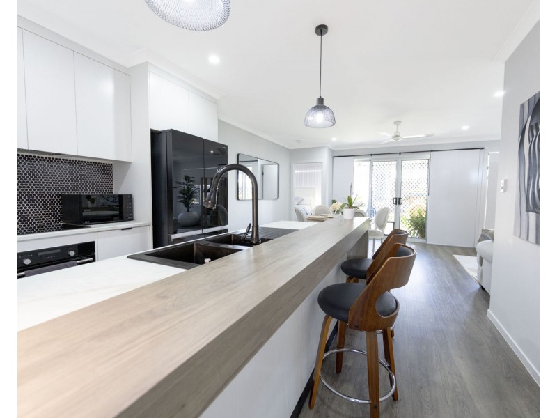 3 Chester Crescent, Andergrove QLD 4740
