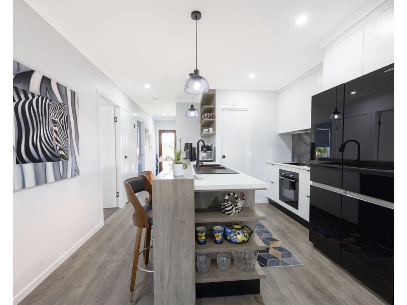 3 Chester Crescent, Andergrove QLD 4740
