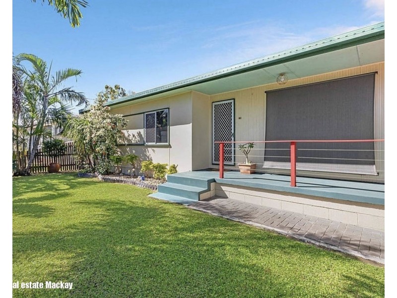2 Robinson Street, North Mackay QLD 4740