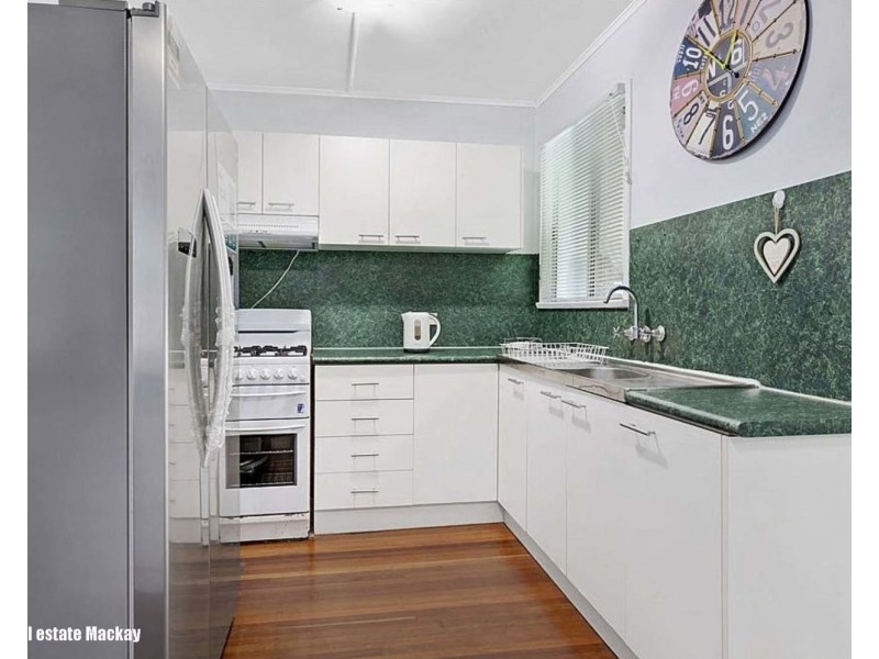 2 Robinson Street, North Mackay QLD 4740
