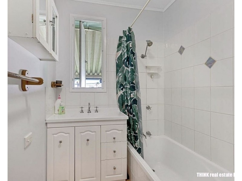 2 Robinson Street, North Mackay QLD 4740