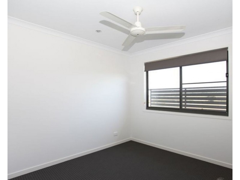 1/3 Coolum Crt, Blacks Beach QLD 4740