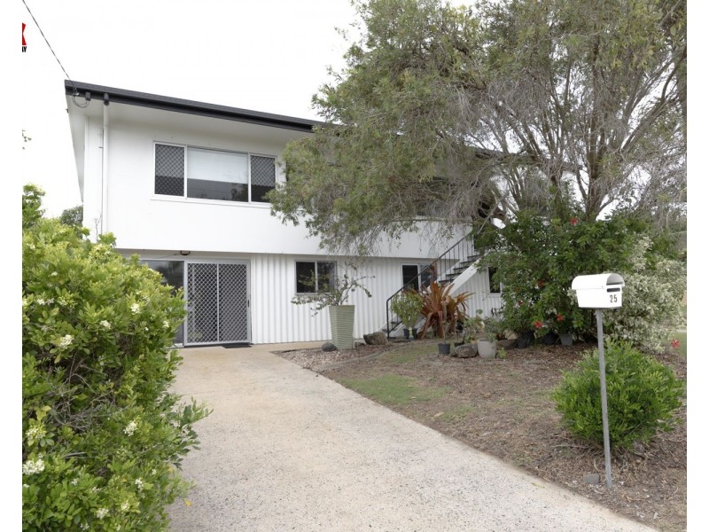 25 Casuarina Street, Slade Point QLD 4740