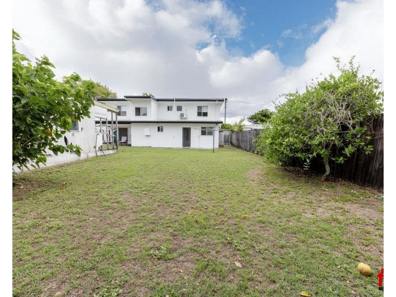 25 Casuarina Street, Slade Point QLD 4740