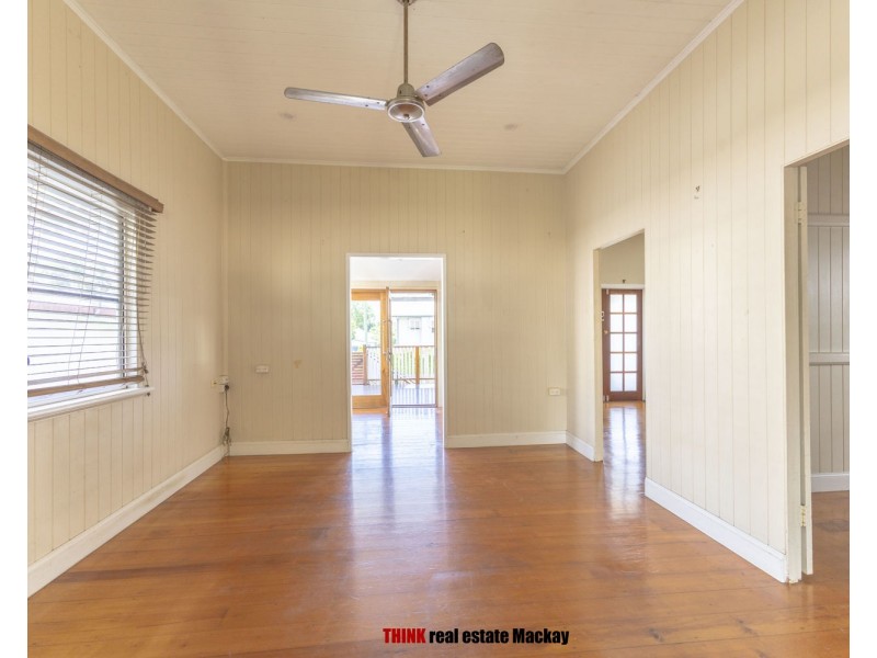 14 Pirie Street, South Mackay QLD 4740