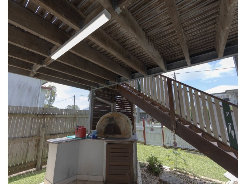 14 Pirie Street, South Mackay QLD 4740