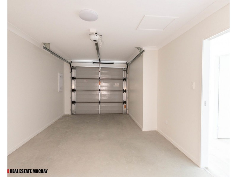 17 Beth Street, Blacks Beach QLD 4740