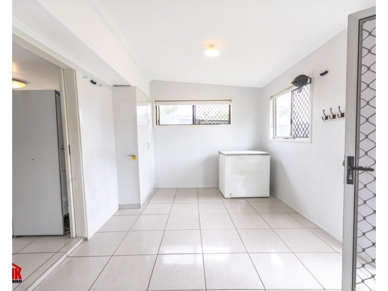 25 Casuarina Street, Slade Point QLD 4740