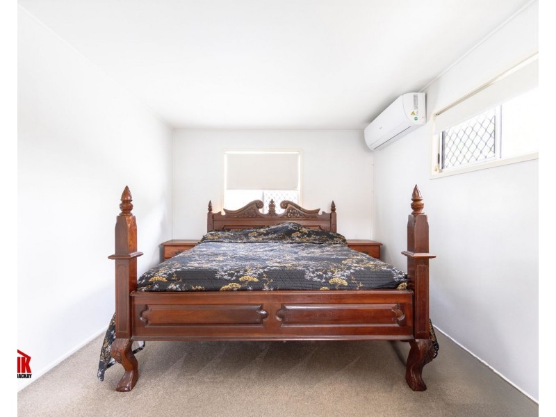 25 Casuarina Street, Slade Point QLD 4740