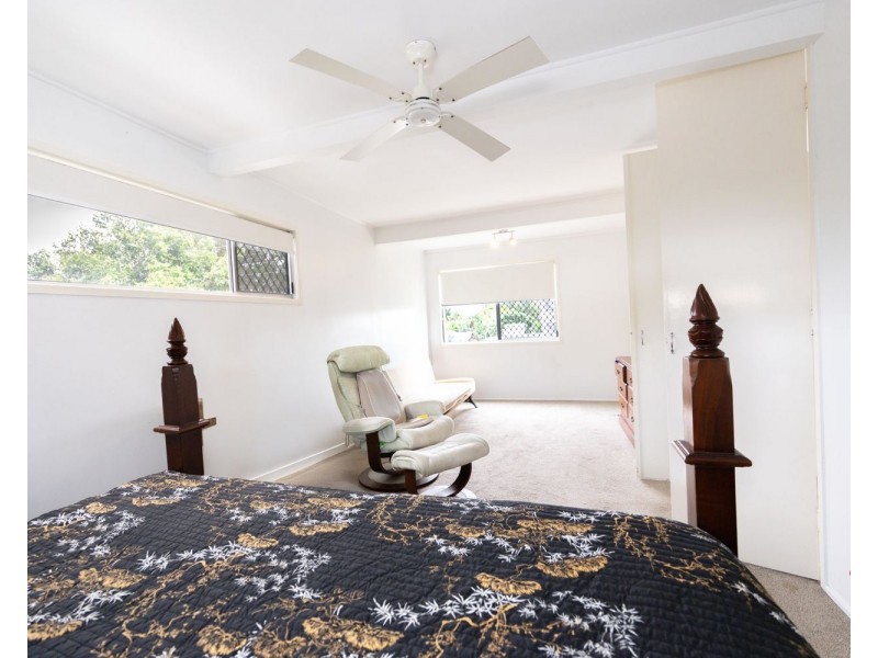 25 Casuarina Street, Slade Point QLD 4740