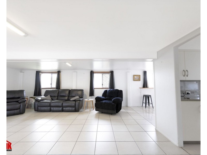 25 Casuarina Street, Slade Point QLD 4740