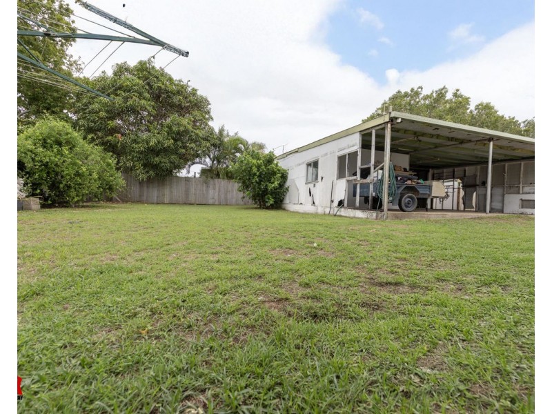 25 Casuarina Street, Slade Point QLD 4740