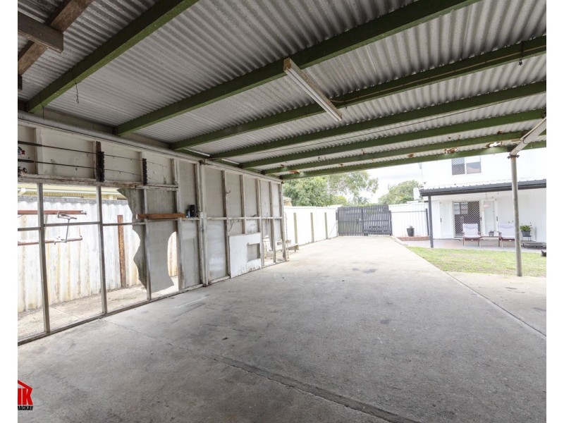 25 Casuarina Street, Slade Point QLD 4740