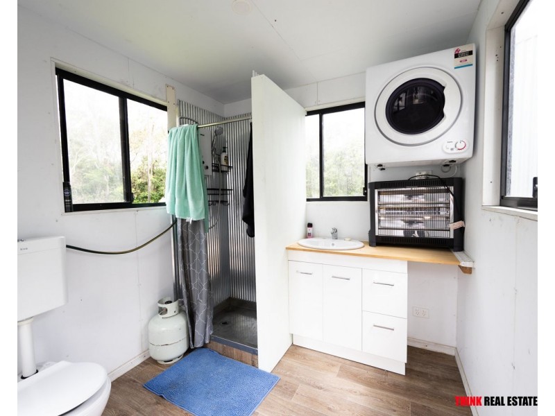 16 Chelona-Sandiford Rd, Chelona QLD 4740