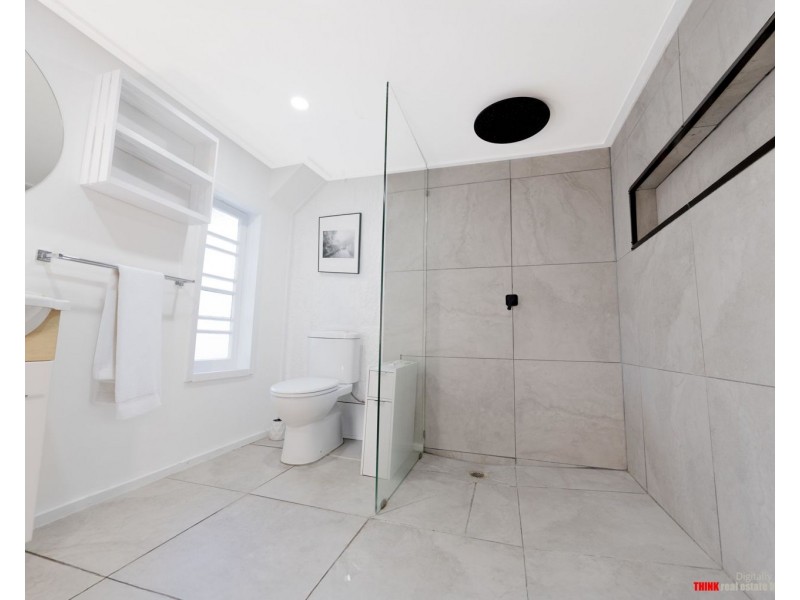 22 HUNTER STREET, West Mackay QLD 4740