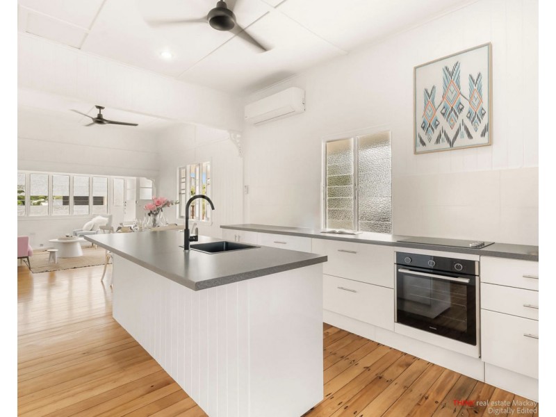 22 HUNTER STREET, West Mackay QLD 4740