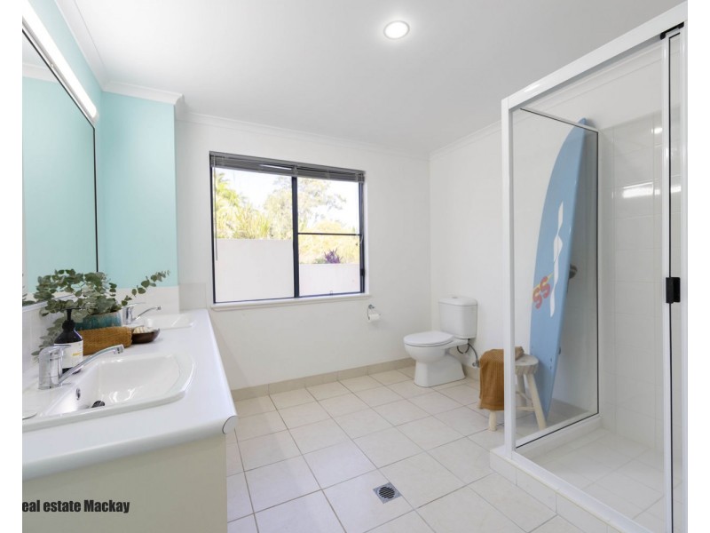 40a Admiral Drive, Dolphin Heads QLD 4740