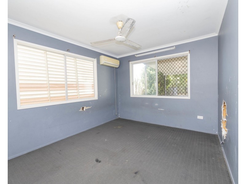 31 Irving Street, South Mackay QLD 4740