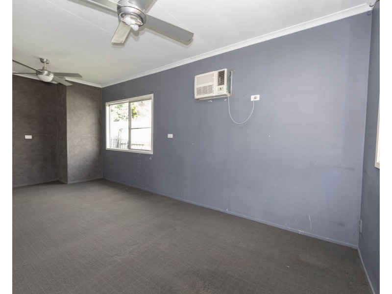 31 Irving Street, South Mackay QLD 4740