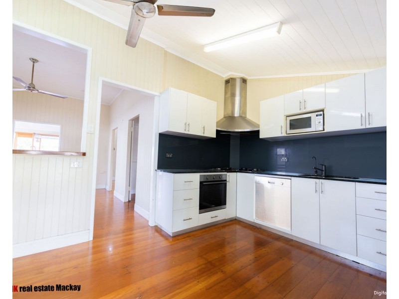 14 Pirie Street, South Mackay QLD 4740