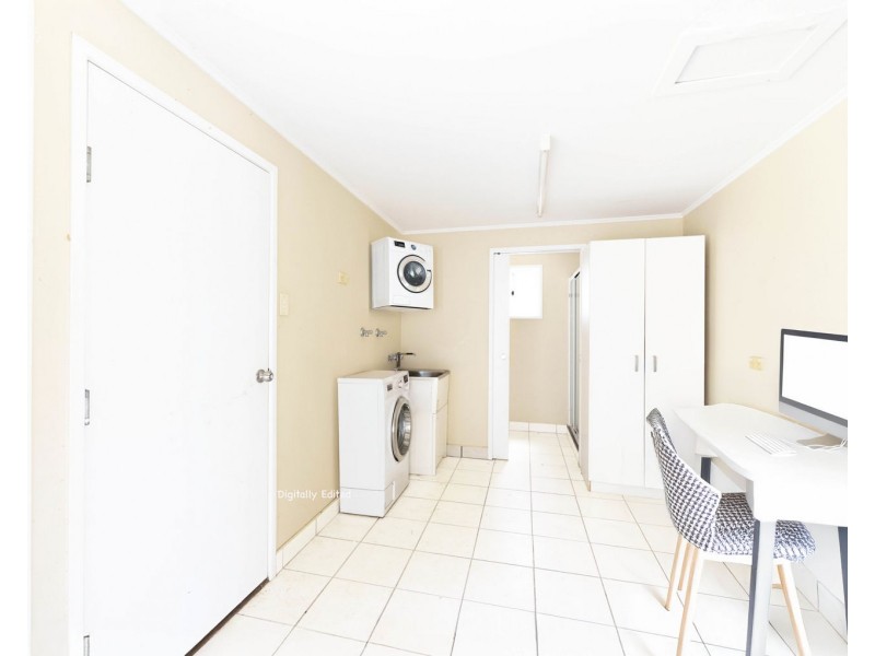 14 Pirie Street, South Mackay QLD 4740