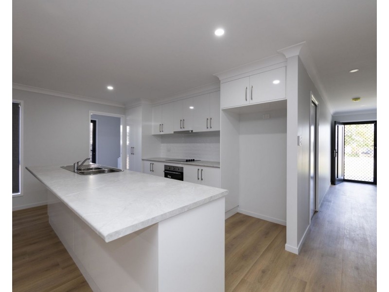 56 Moreton Drive, Rural View QLD 4740