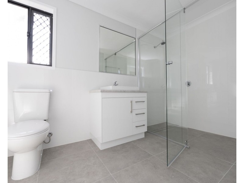 56 Moreton Drive, Rural View QLD 4740