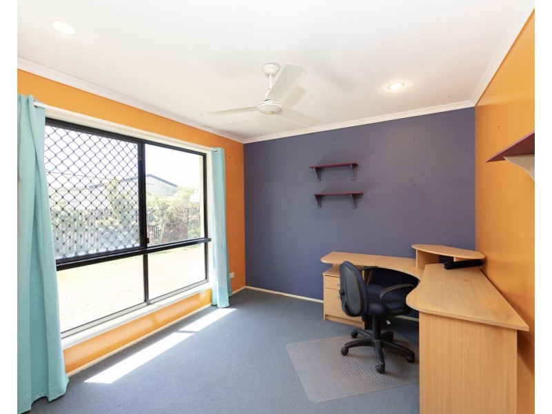 3 Hanlon Way, Rural View QLD 4740