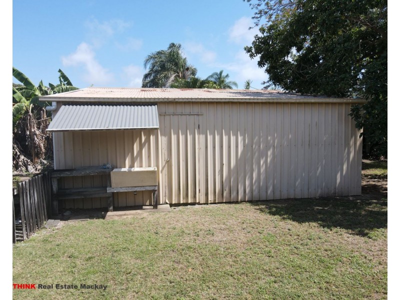 107 Waverley Street, Bucasia QLD 4750