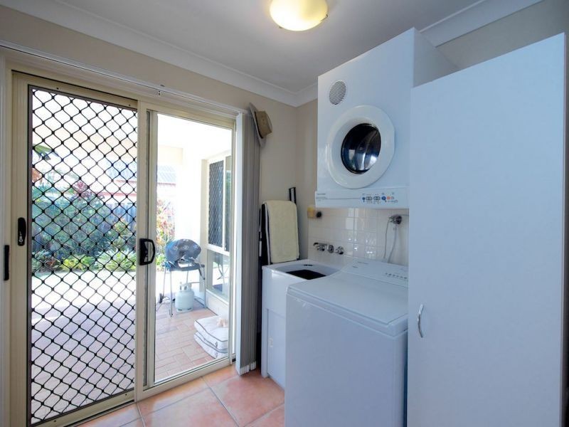 5 Alberton Ct, Eight Mile Plains QLD 4113