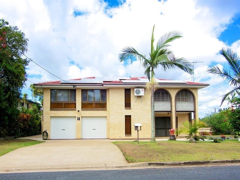 1 Fernshaw  St, Macgregor QLD 4109