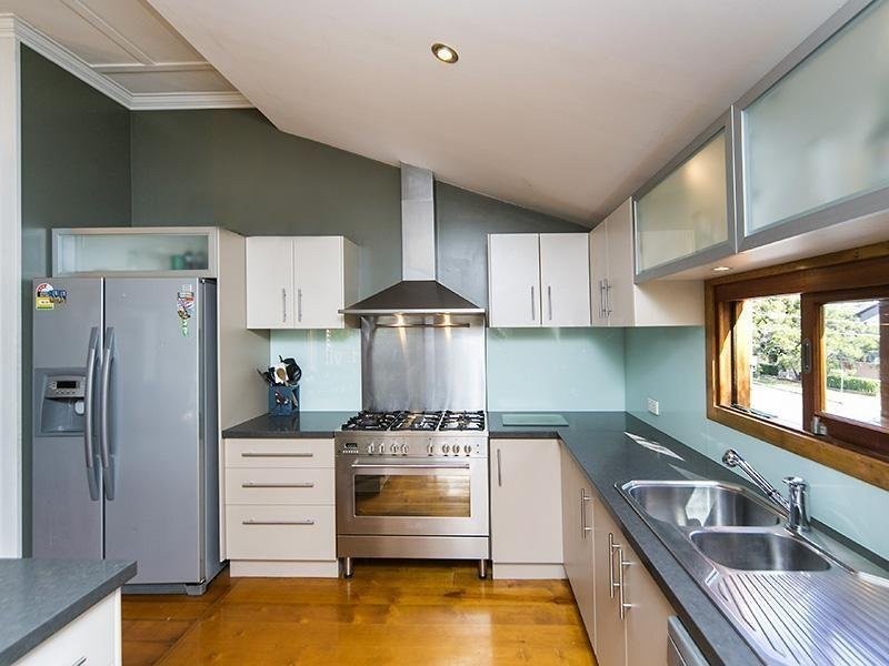 58 Dansie Street, Greenslopes QLD 4120