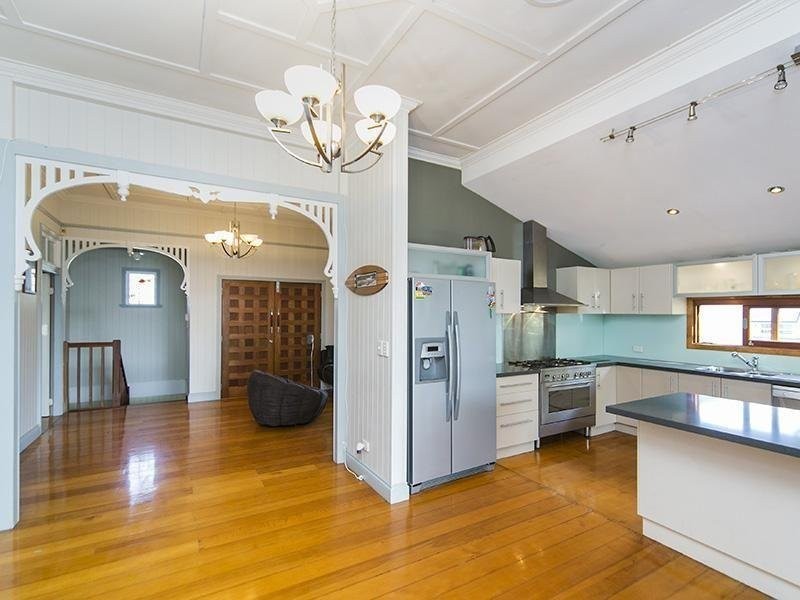 58 Dansie Street, Greenslopes QLD 4120