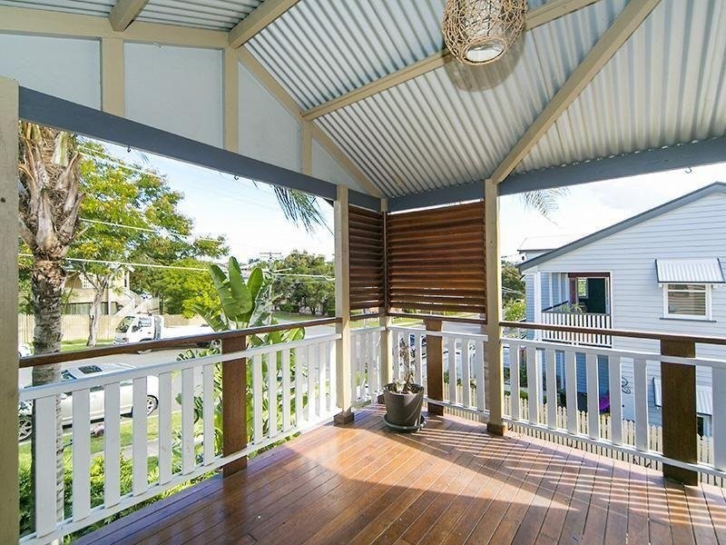 58 Dansie Street, Greenslopes QLD 4120