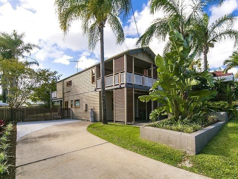 58 Dansie Street, Greenslopes QLD 4120